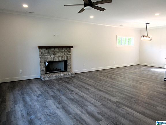 2nd image of 80 Asbury Ct