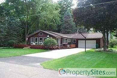 1st image of 10517 Wildwood Cir