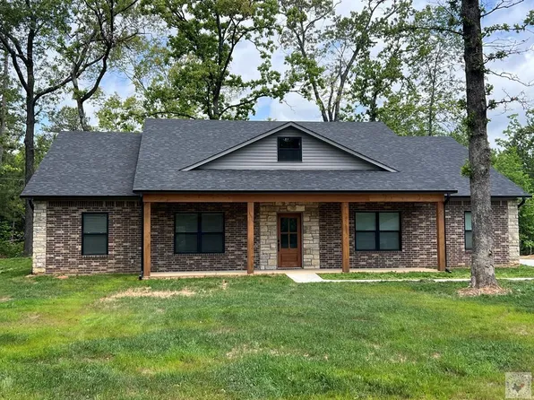 10 Hickory Oak Ln, Texarkana, TX 75501