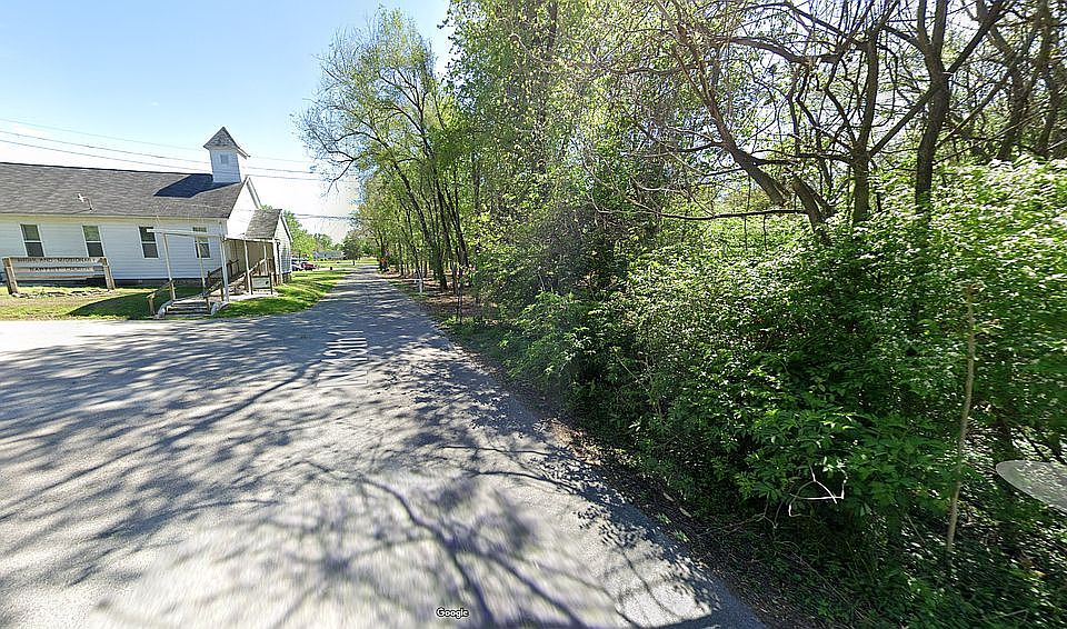 1st image of 2902 N 13 1/2 St