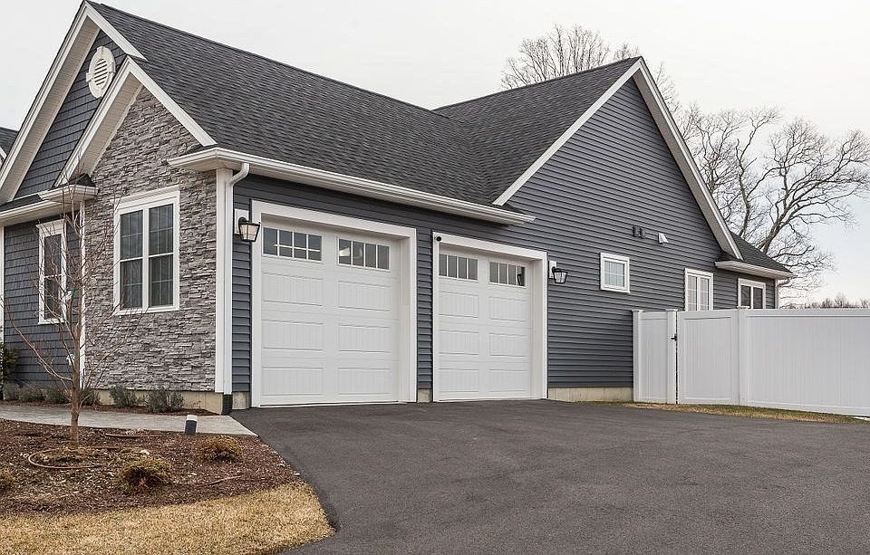 25 Colonial Way, North Attleboro, MA 02703 Zillow