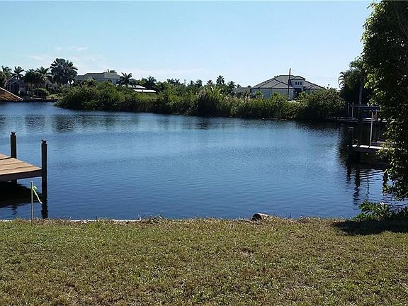 4th image of 3006 SW 40th Ln