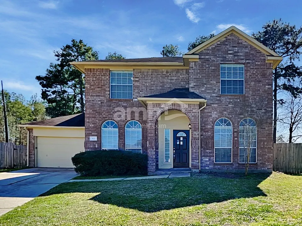 502 Hearthstone Ct