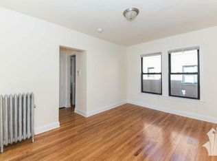 2617 N Spaulding Ave #2617/1W, Chicago, IL 60647
