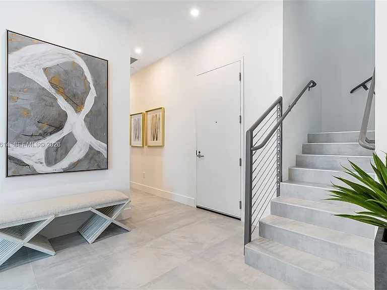 17550 Collins Ave #Penthouse 1 — Photo 46