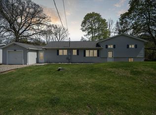 687 Lighthouse Dr, Coldwater, MI 49036