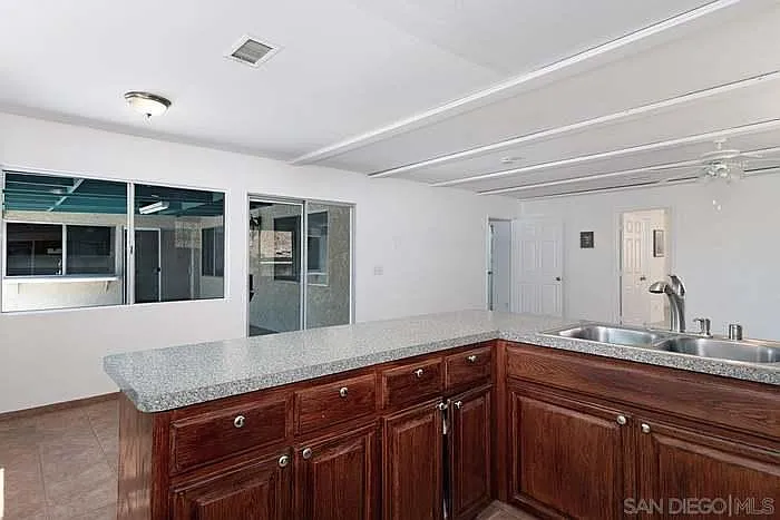 Hillward St, Escondido — Photo 2