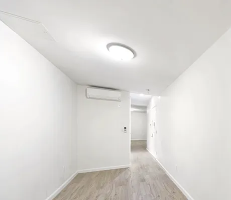 Rented by REAL New York | media 14