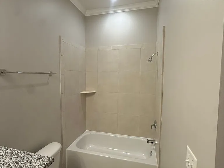 4120 Ridgefield Dr #208 — Photo 25