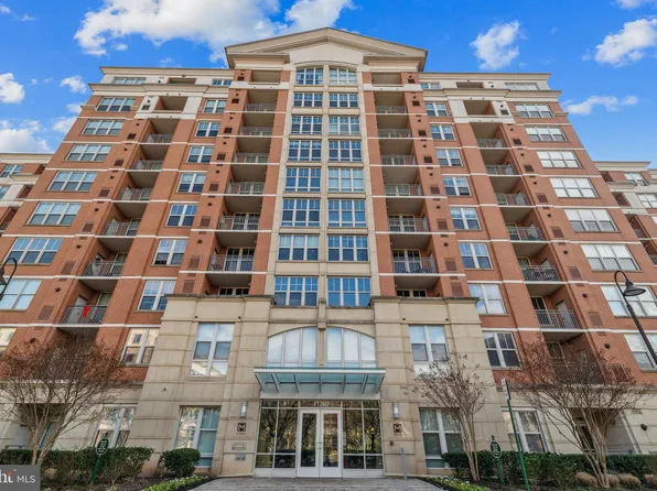 11760 Sunrise Valley Dr APT 801, Reston, VA 20191