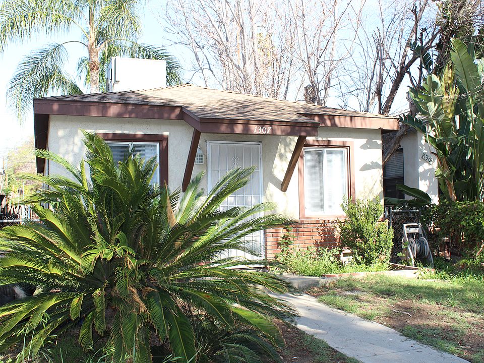 1st image of 1307 W Chandler Blvd
