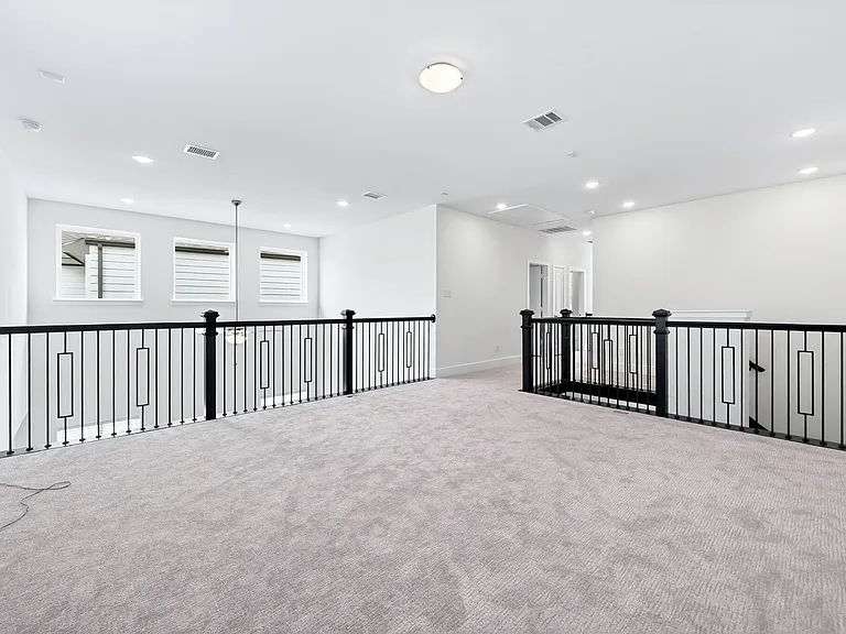 7340 Confetti Ln — Photo 36