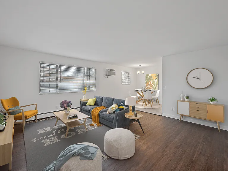 204 N East St #1 — Photo 2