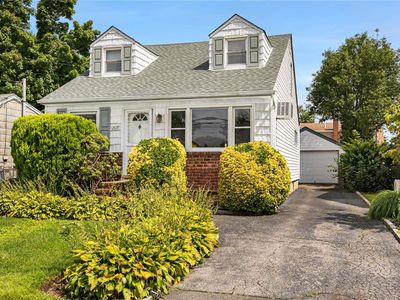 2341 6th Street, East Meadow, NY, 11554
