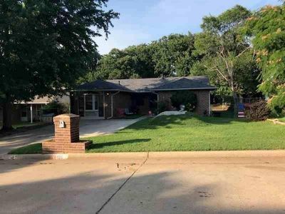 496 Harris Dr, McLoud, OK, 74851