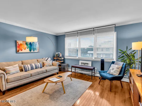 317 8th Ave APT 303, Asbury Park, NJ 07712