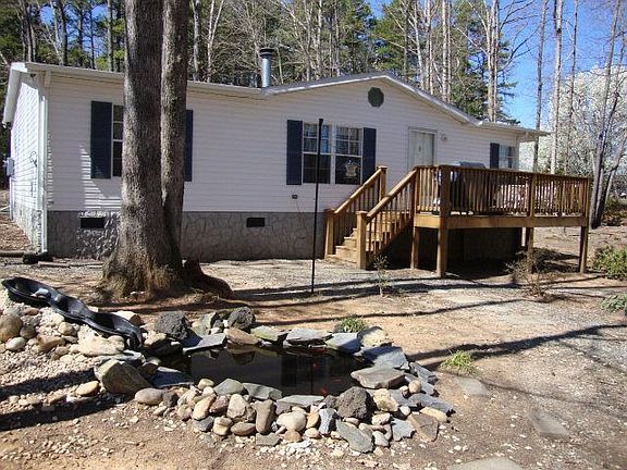 2nd image of 850 Strawberry Ln
