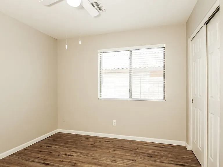 6418 W Magnolia St — Photo 12