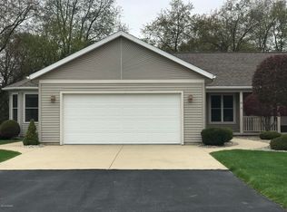 89 Oakwood Dr, Coldwater, MI