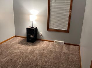 513 Linden St FLOOR 1, Crete, IL 60417