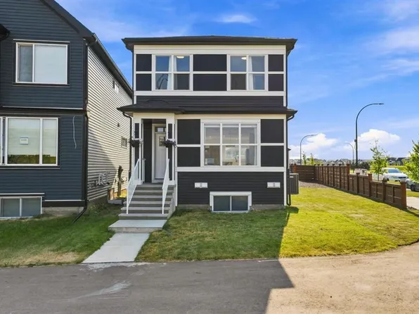 20305 E 45th St SE, Calgary, AB T3M 3W2