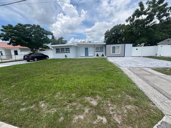 6035 Sage Dr #1