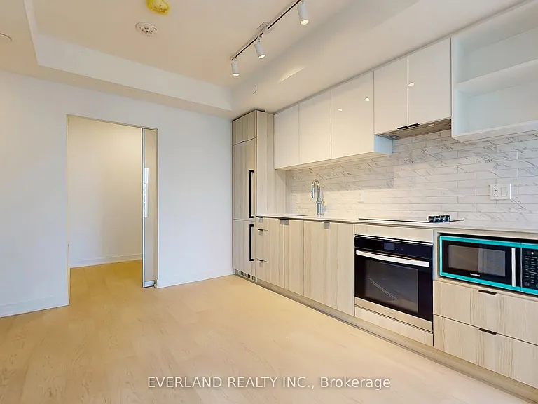 252 Church St #2512 — Photo 11