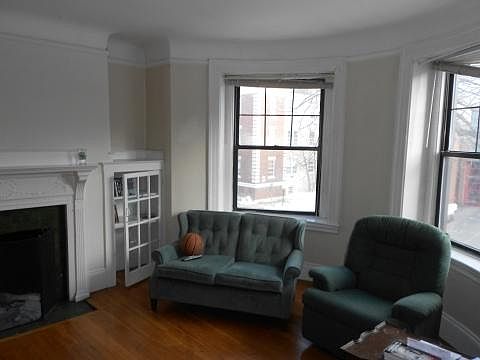 2nd image of 48 Babcock St APT 03