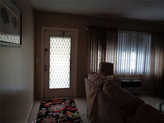 4th image of 111 Ventnor F #111