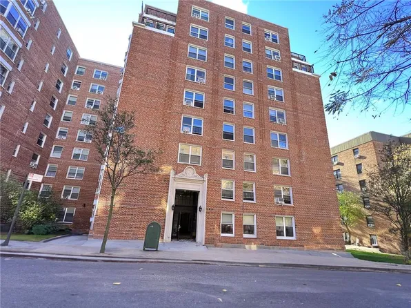 160 72nd St APT 713, Brooklyn, NY 11209