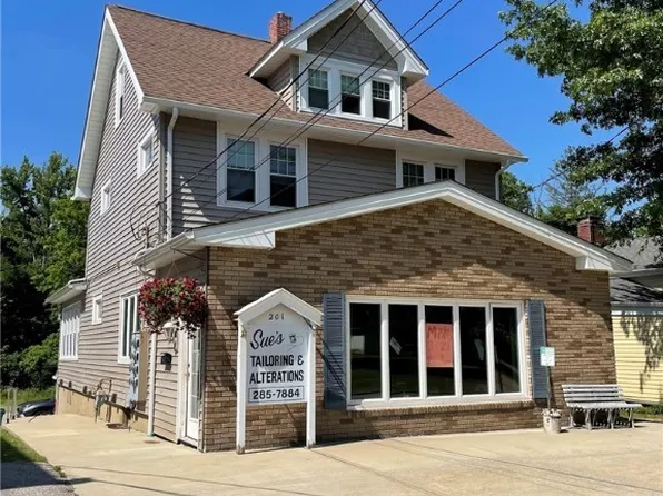 201 N Hambden St, Chardon, OH 44024