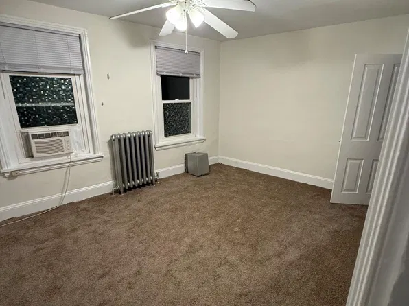 3921 Cresson St, Philadelphia, PA 19127