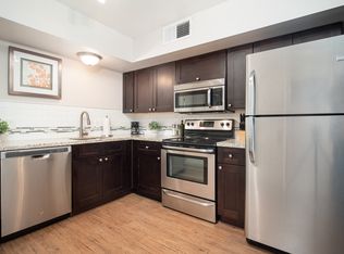 1333 E Thomas Rd, Phoenix, AZ 85014