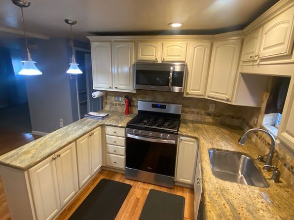 233 S State Rd Floor 2