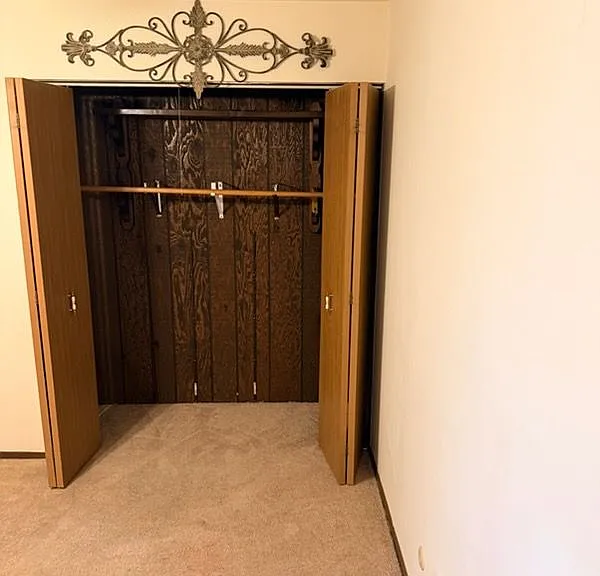 1630 W Greenwood Ave — Photo 11