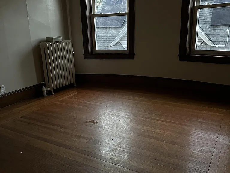66 Sorrento St — Photo 3