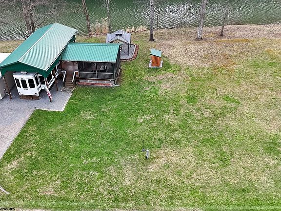 2nd image of 109 Palmer Dr