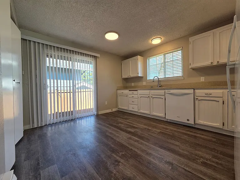 908 N Grant Ave #A — Photo 26
