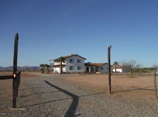 50636 W Iver Rd, Aguila, AZ 85320