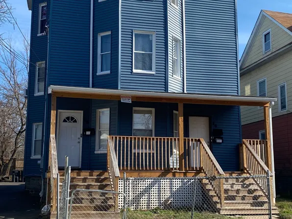 46-48 Pliny St, Hartford, CT 06120