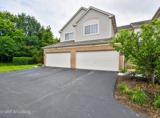 257 Nicole Dr UNIT B, South Elgin, IL 60177