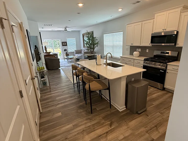 Kitchen island