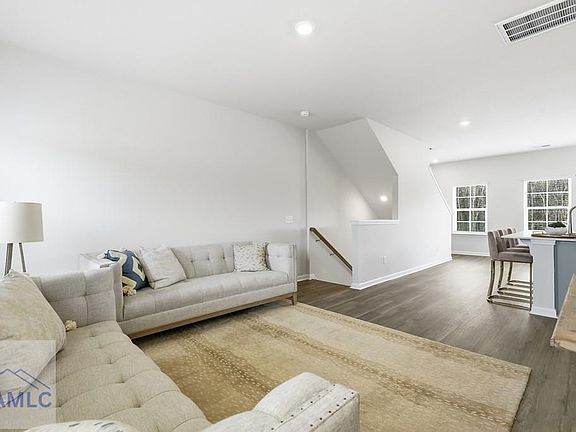 5th image of 35 Simms Way