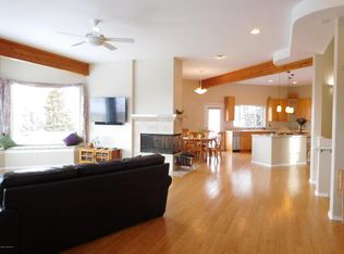 14630 Park Hills Dr, Anchorage, AK 99516