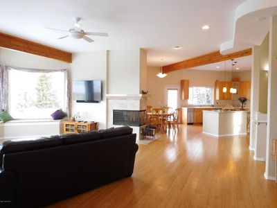 14630 Park Hills Dr, Anchorage, AK, 99516