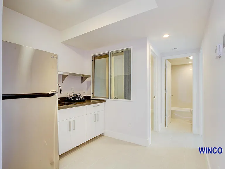 263 Ralston St — Photo 5