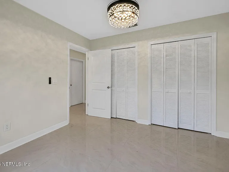 181 Aruba Ln — Photo 63