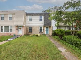 947 S Club House Rd, Virginia Beach, VA 23452