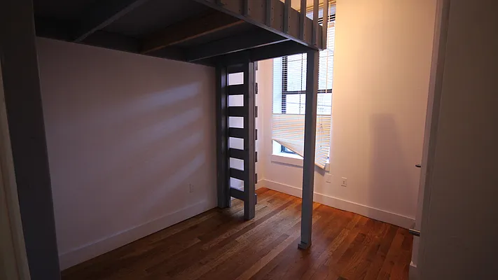 Rented by Nooklyn NYC LLC | media 10