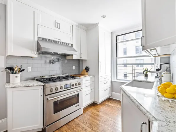 114 East 84th Street image 6 of 14